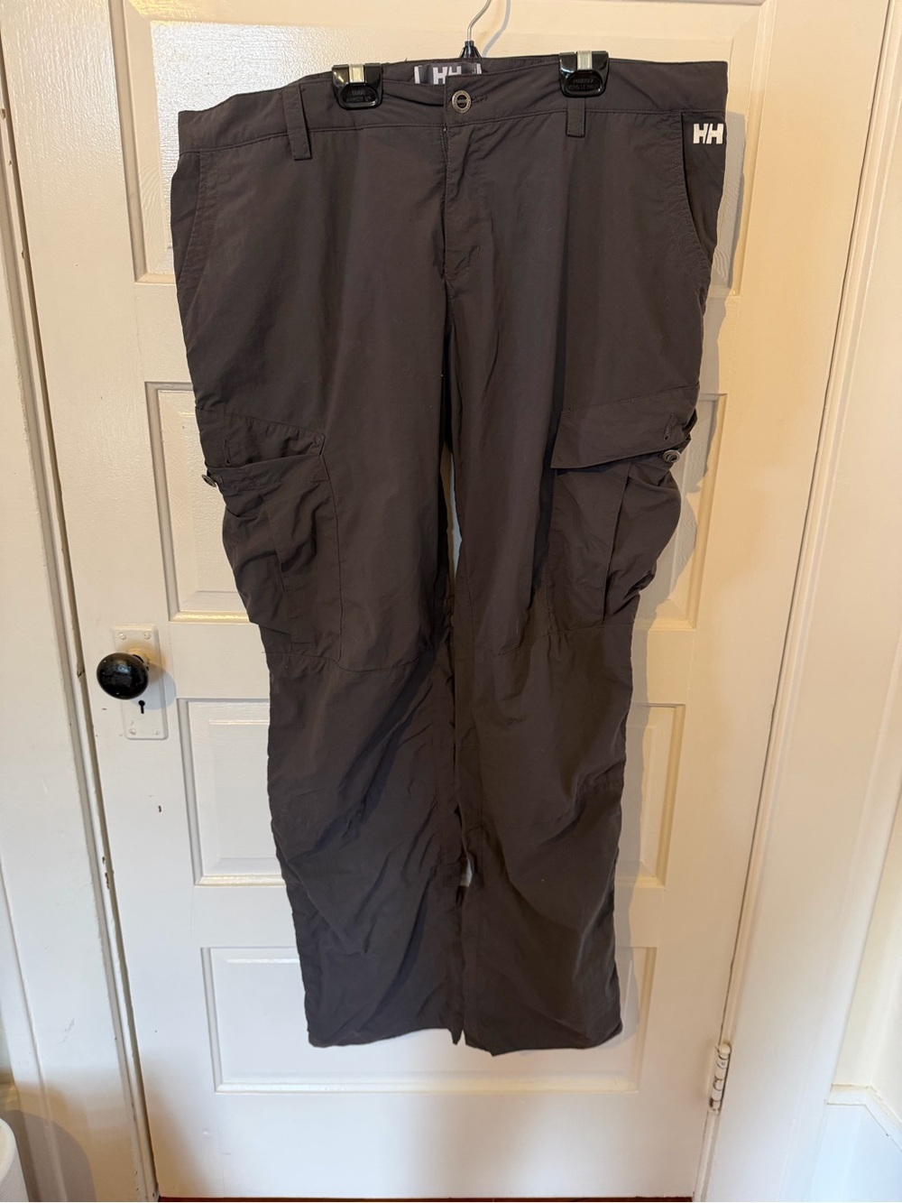 Helly Hansen Black Outdoor Cargo Pants - Picture 2 of 3